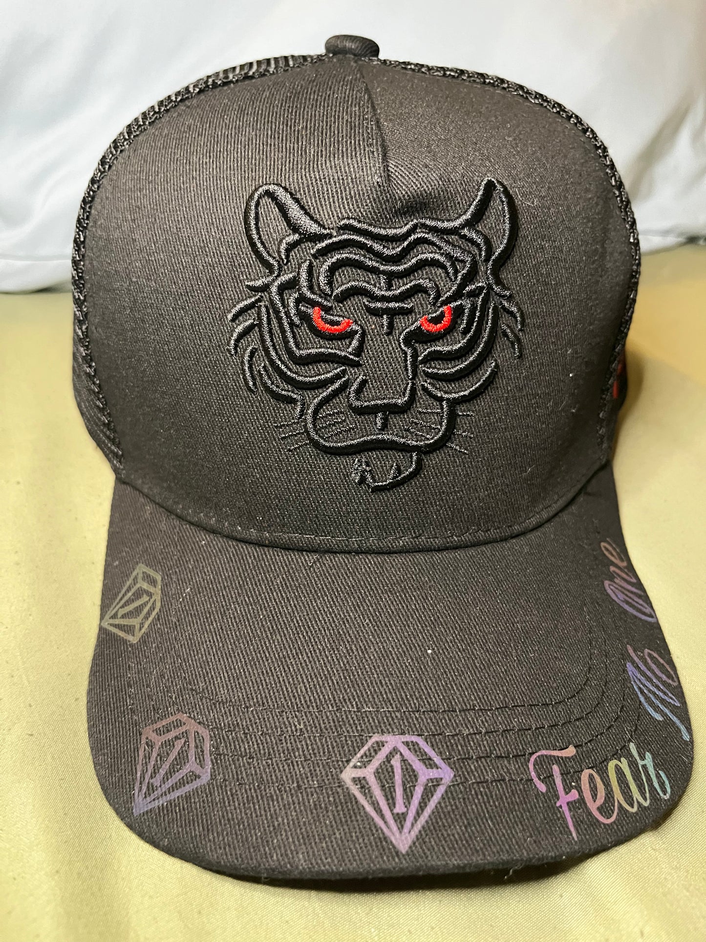 Black cat SnapBack hat