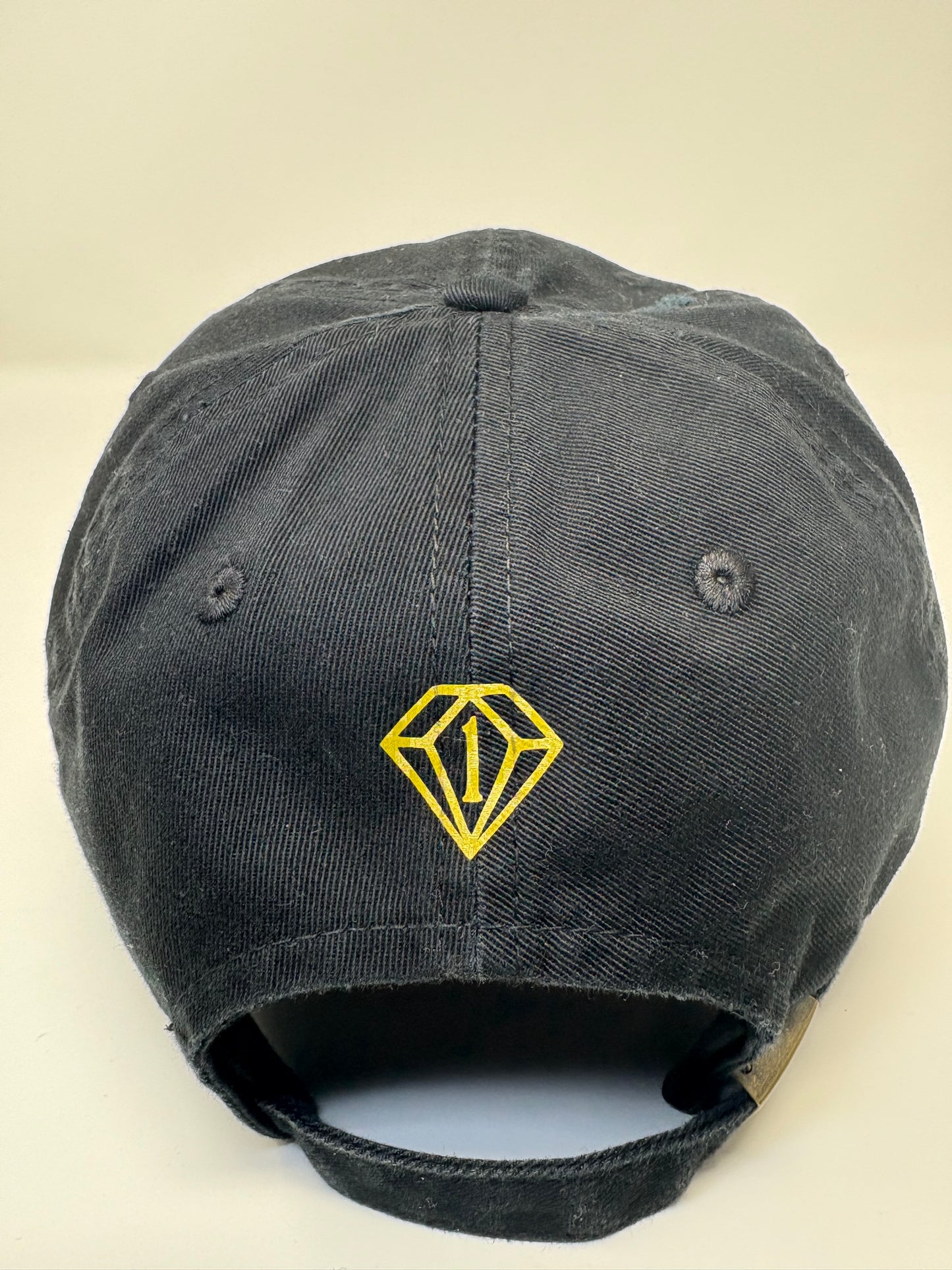 All that ( black / gold distressed)