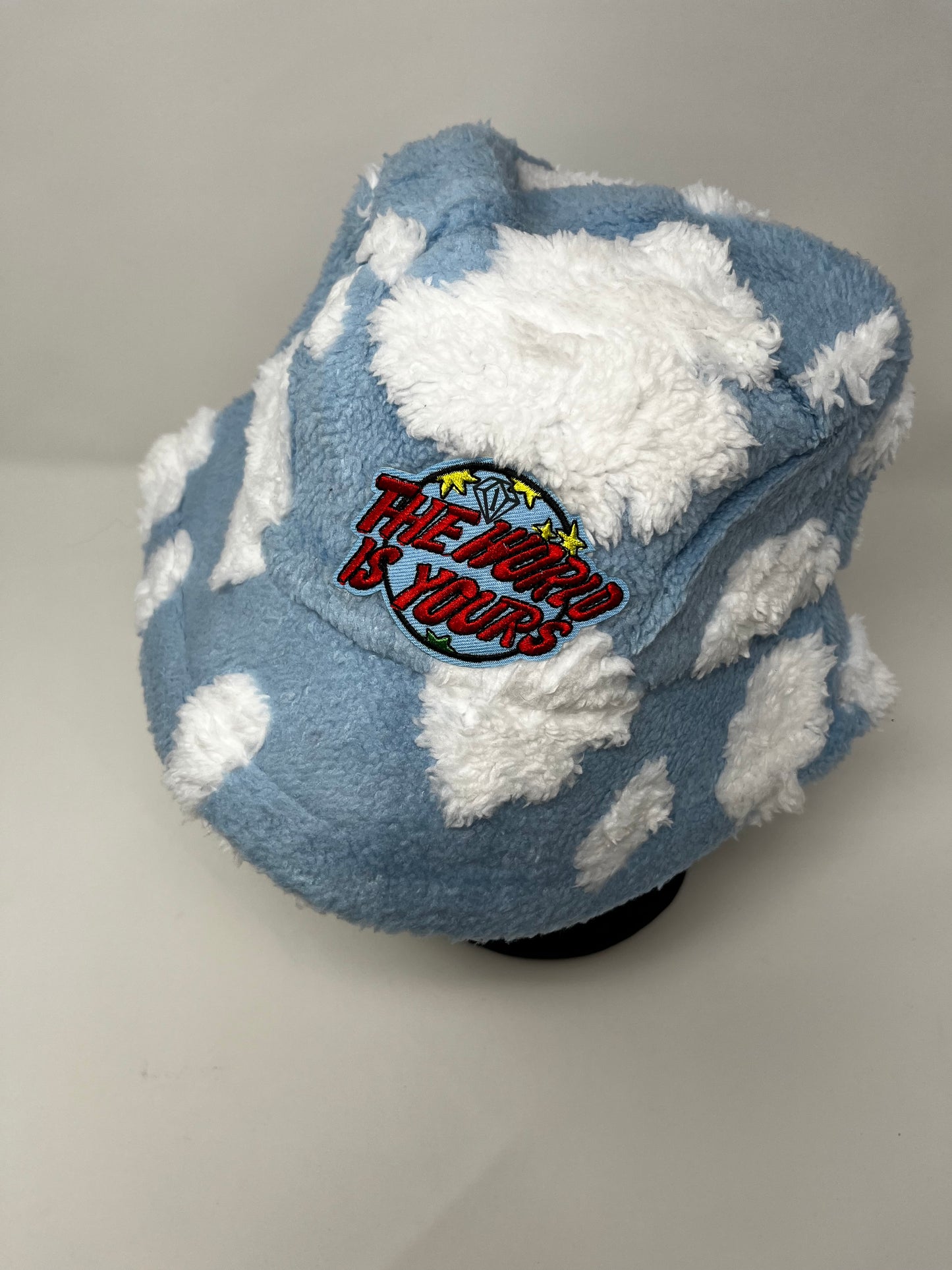 The world is yours cloud bucket