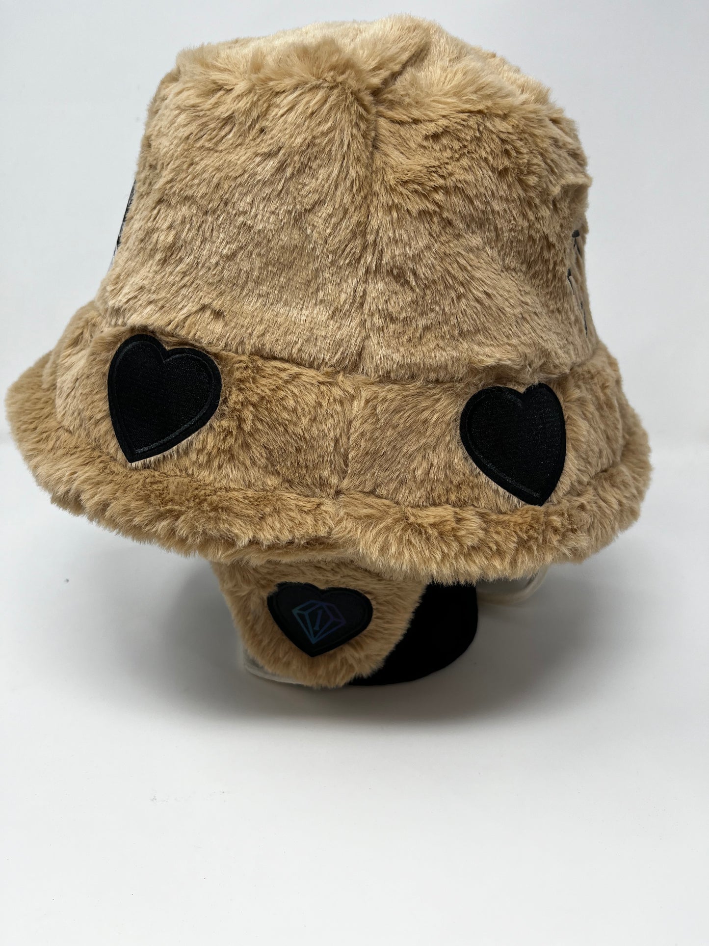 We got us Teddy fur bucket / W removable ear warmers