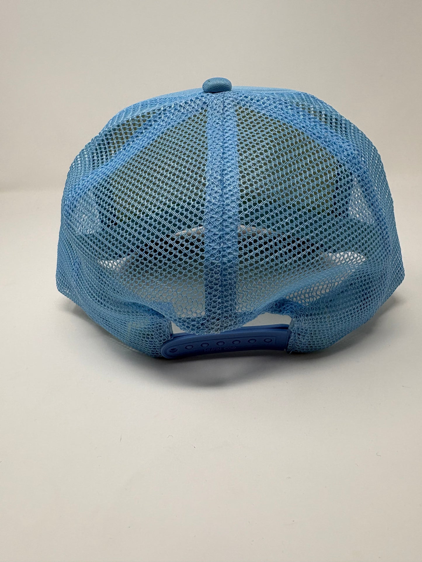 Paper traveler trucker hat ( sky blue )