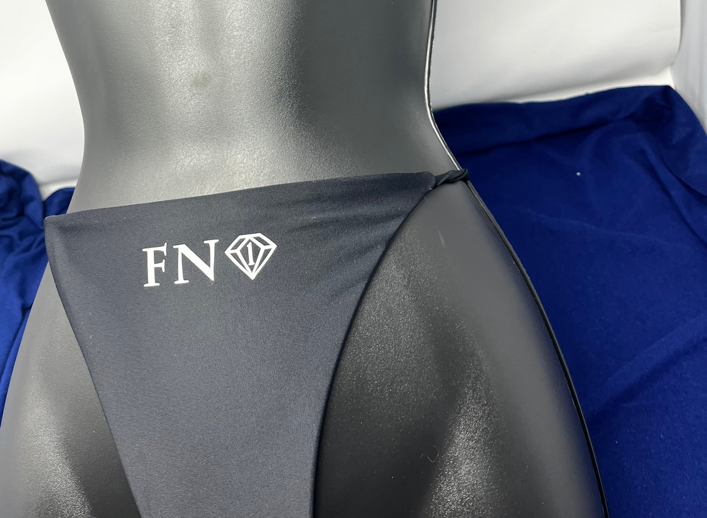 Eat good, drink water & M.Y.B Bottom ( black )