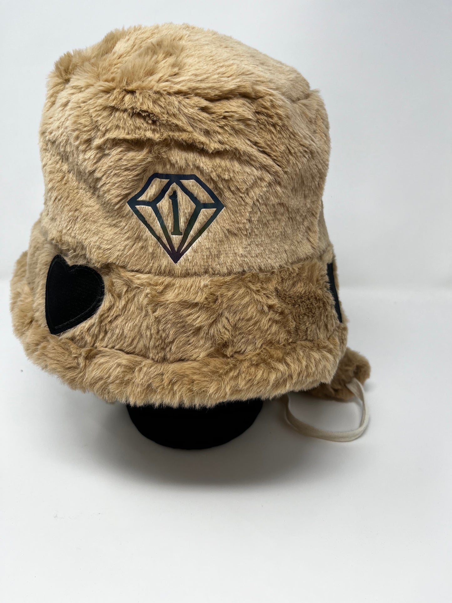 We got us Teddy fur bucket / W removable ear warmers