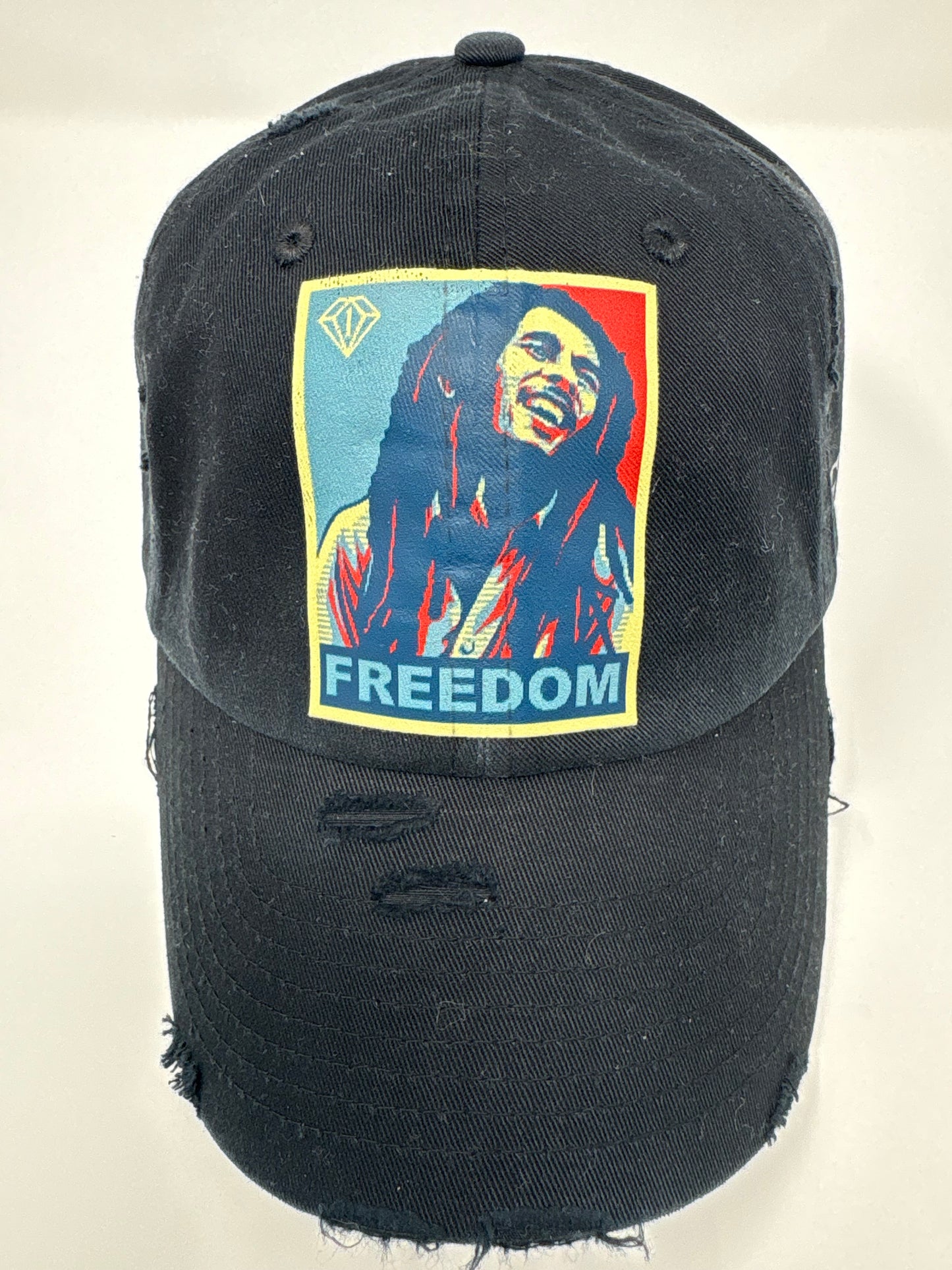 “Free & Fearless” distressed dad hat (BLK)