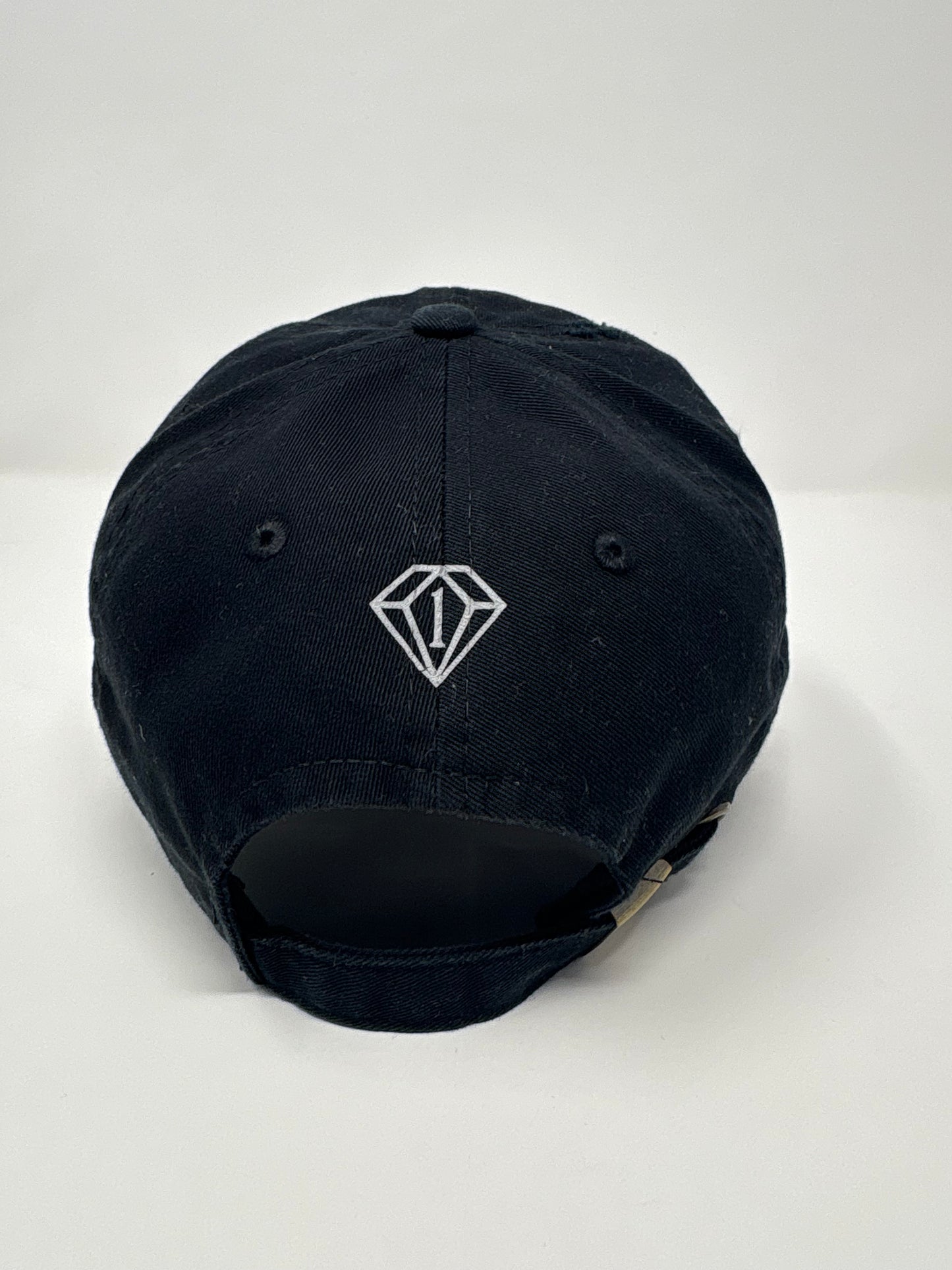 “Free & Fearless” distressed dad hat (BLK)