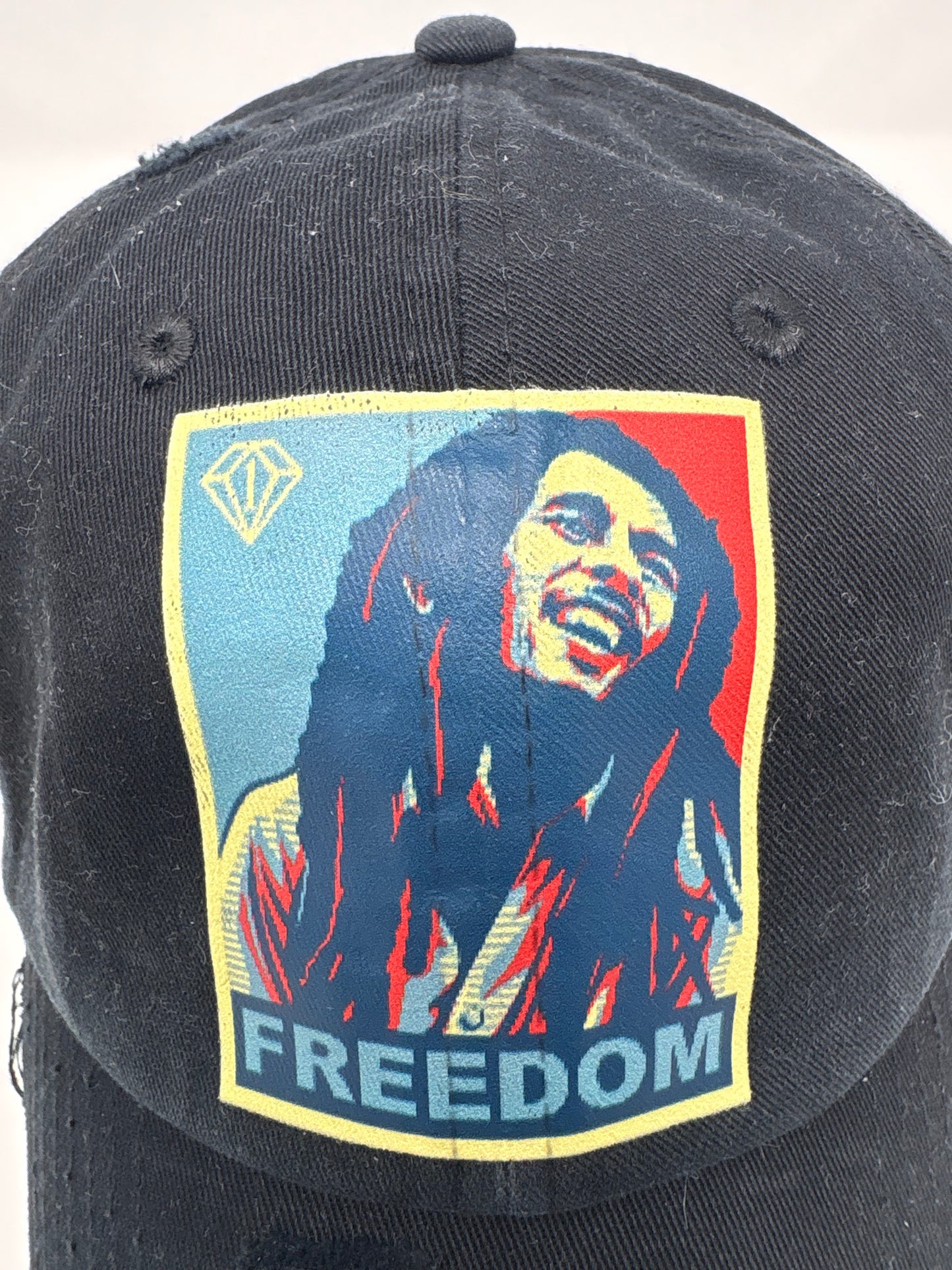 “Free & Fearless” distressed dad hat (BLK)