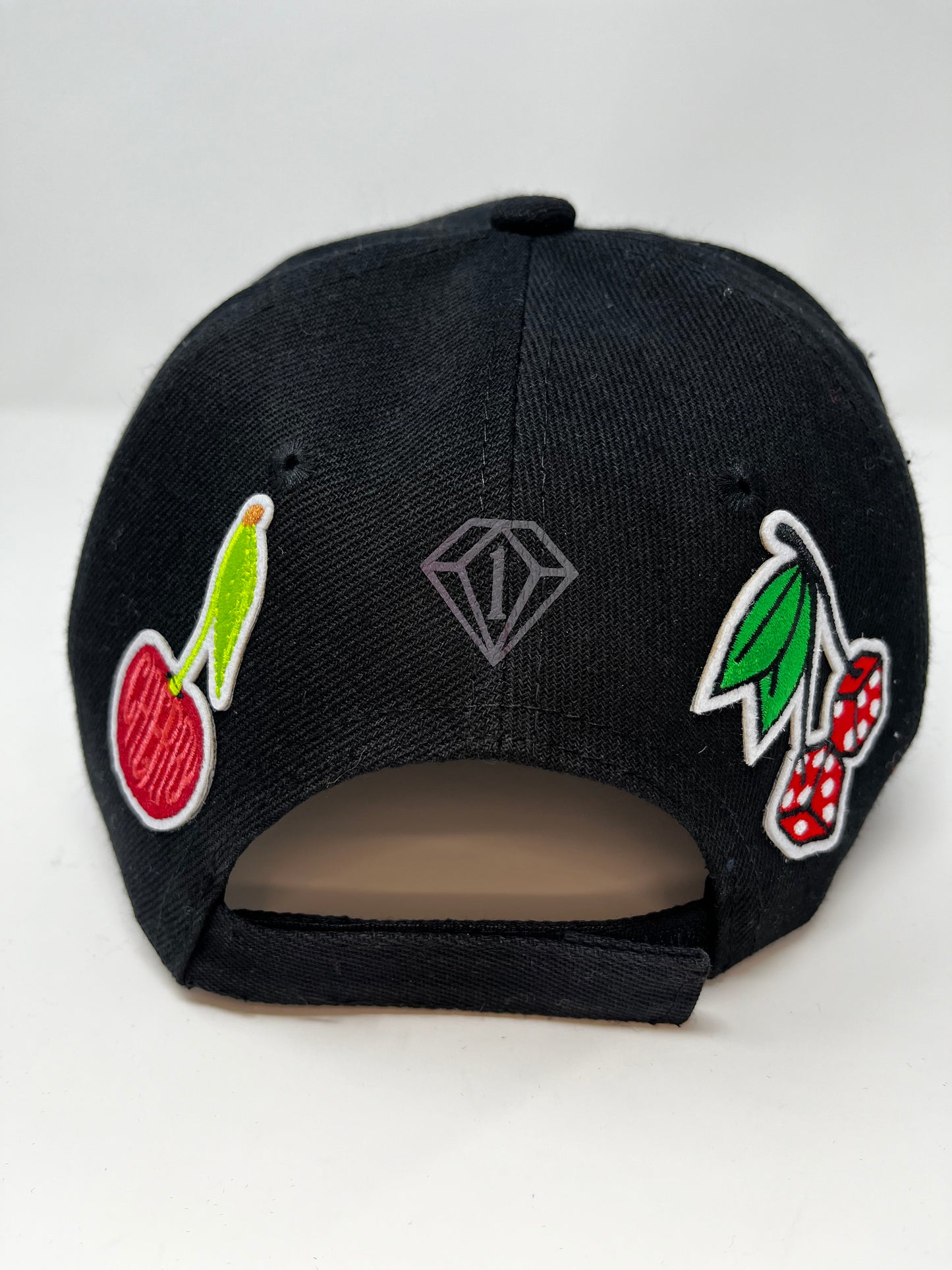 Cherry diamonds cap