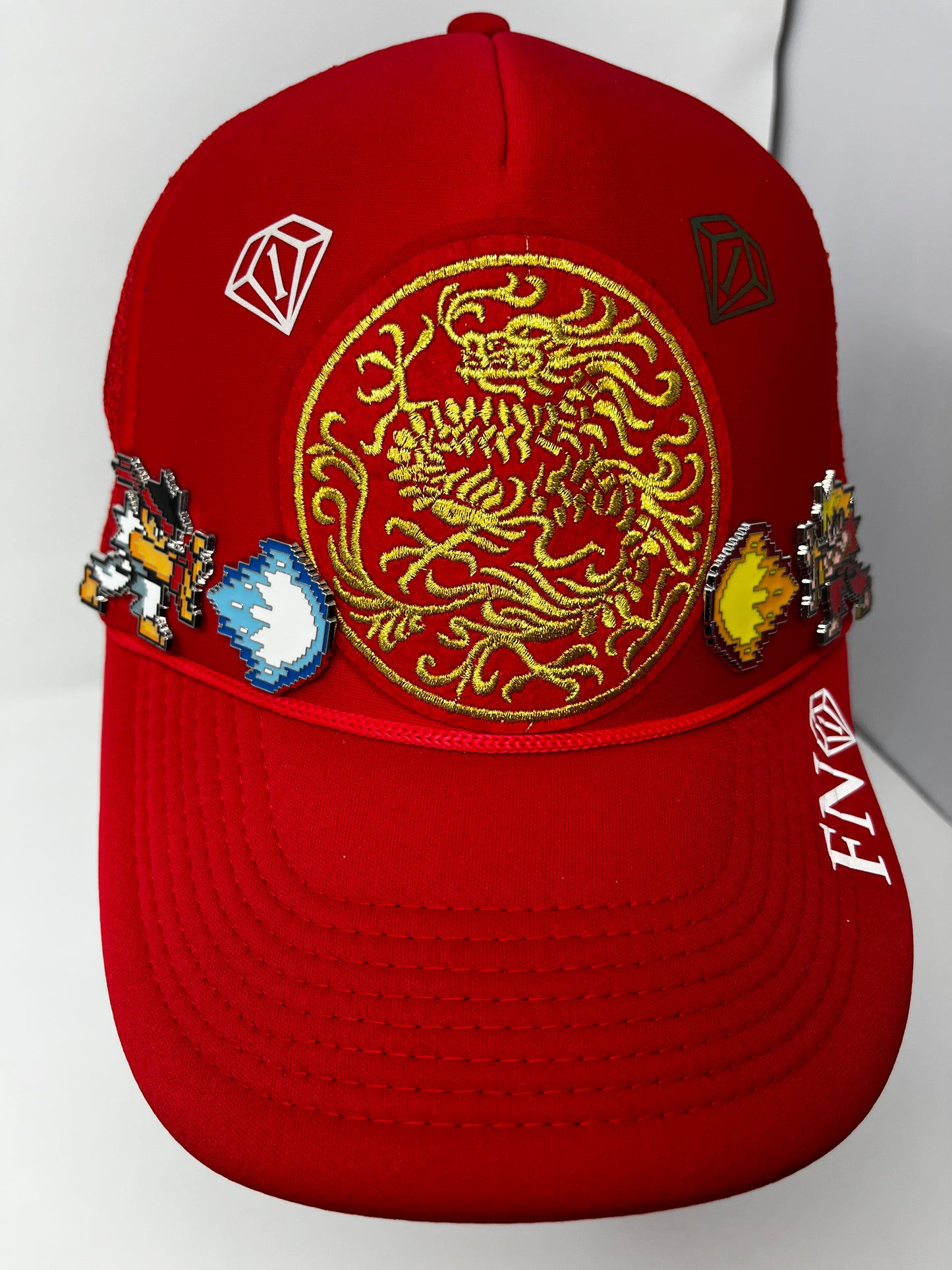 Ryu vs Ken dragon style trucker hat (red)
