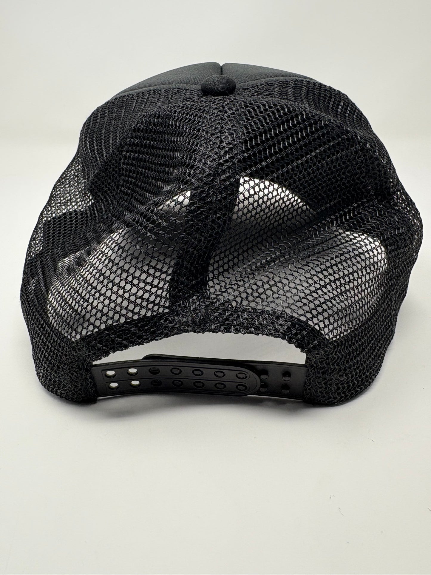 “Call me when…” trucker hat (blk)
