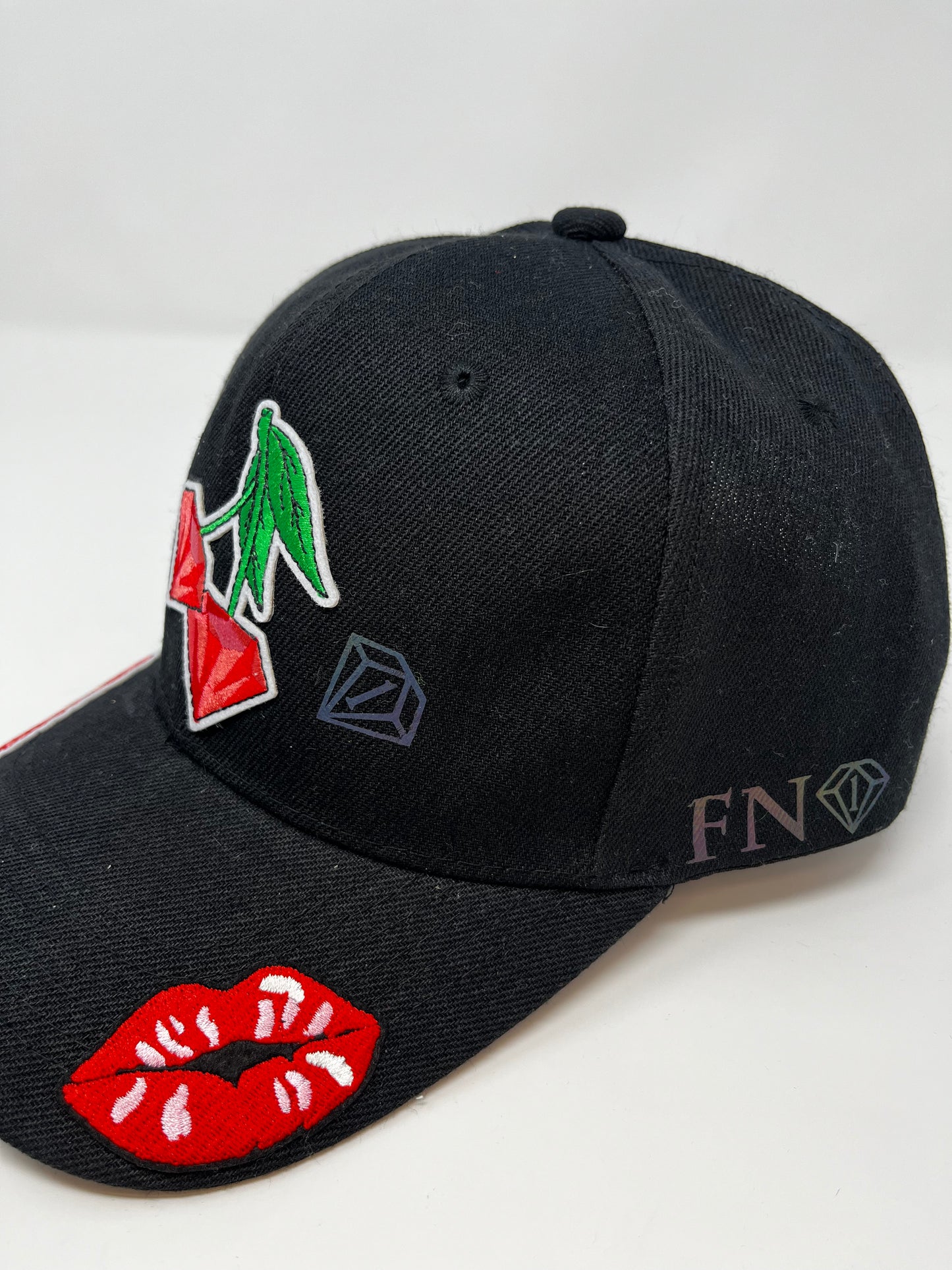 Cherry diamonds cap