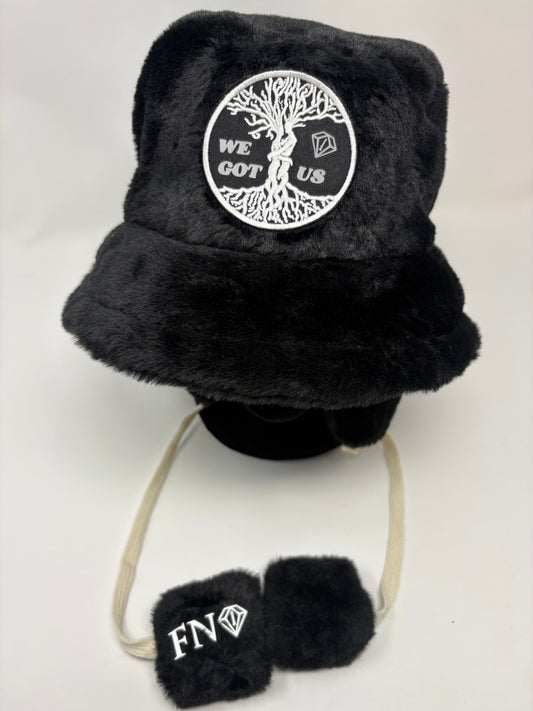 “We got us” cozy plush bucket hat w removable earmuffs (blk)