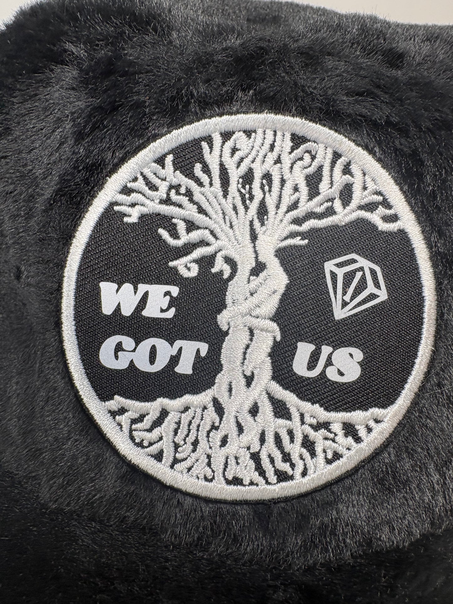 “We got us” cozy plush bucket hat w removable earmuffs (blk)